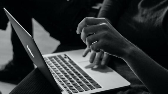 Rahasia Cara Jualan Online Bagi Pemula Terpecaya