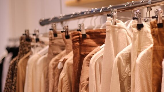 Penting! Cara Memulai Bisnis Online Shop Baju Wajib Kamu Ketahui