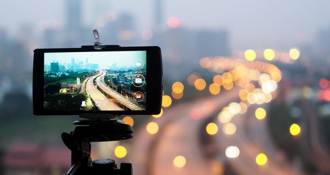 Warna yang hidup pada foto HP Android